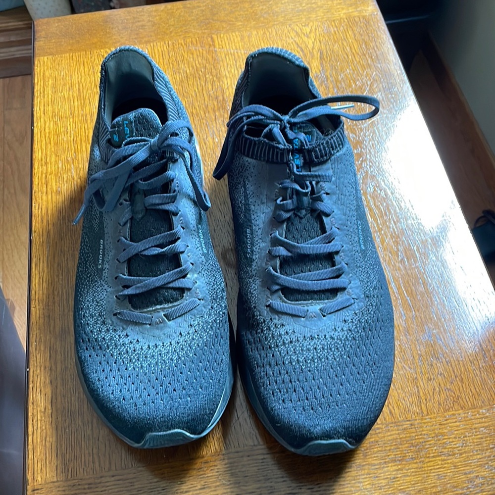 Brooks mens levitate Gray running shoes 12 medium. Great condition barely worn.